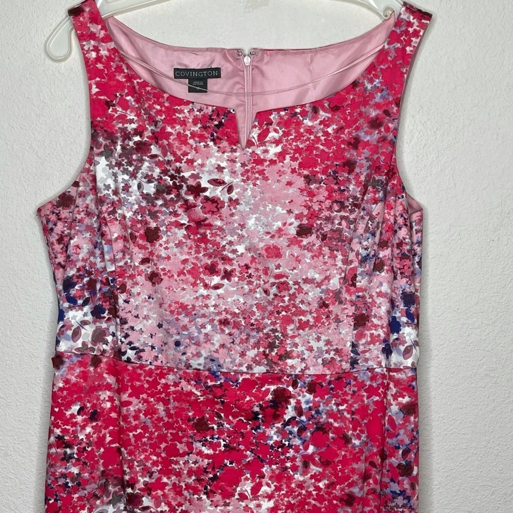 Covington Dress‎ - Picture 2 of 8